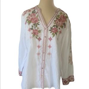 Johnny was linen button-down tunic top with floral embroidery
